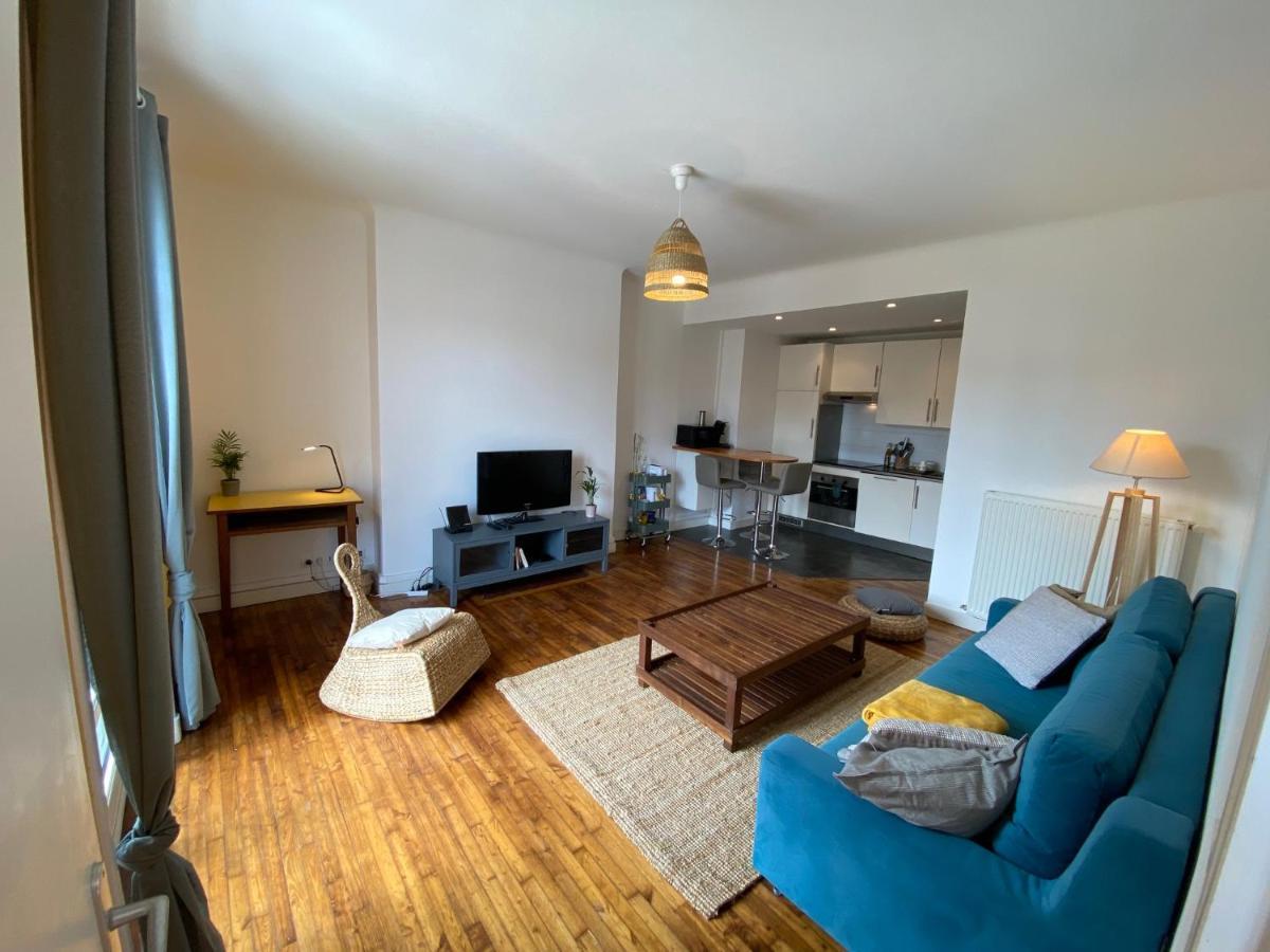 Appartement Spacieux Avec Balcon Et Parking Brest Eksteriør bilde
