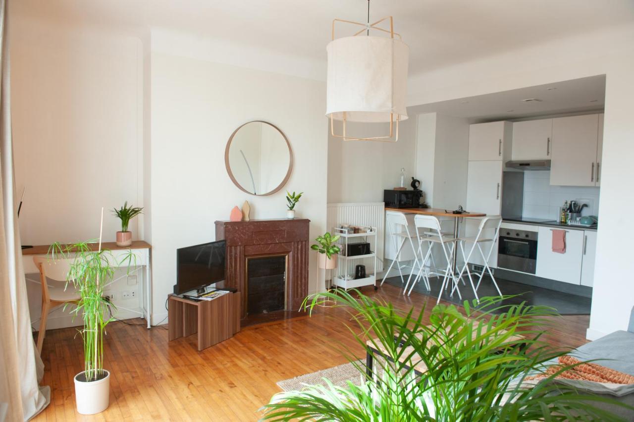 Appartement Spacieux Avec Balcon Et Parking Brest Eksteriør bilde