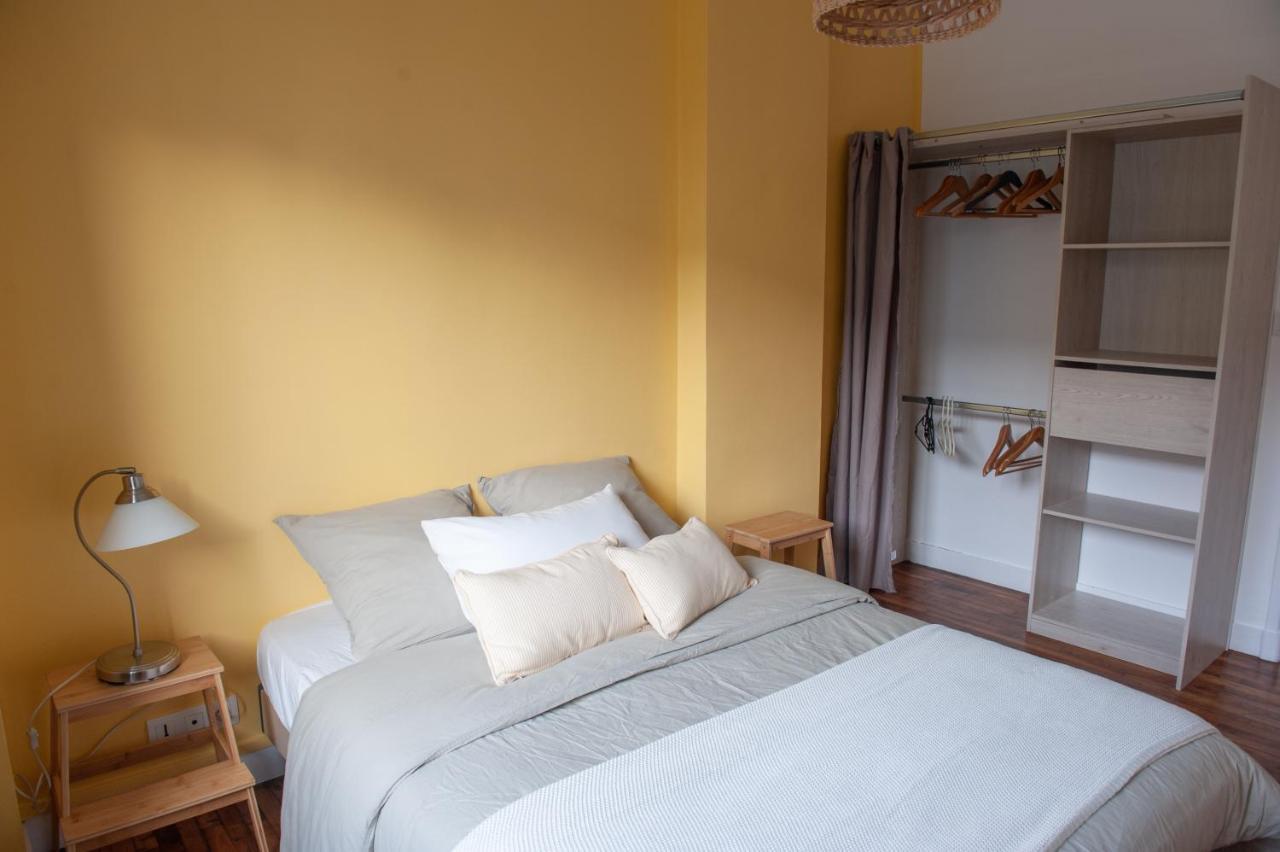 Appartement Spacieux Avec Balcon Et Parking Brest Eksteriør bilde